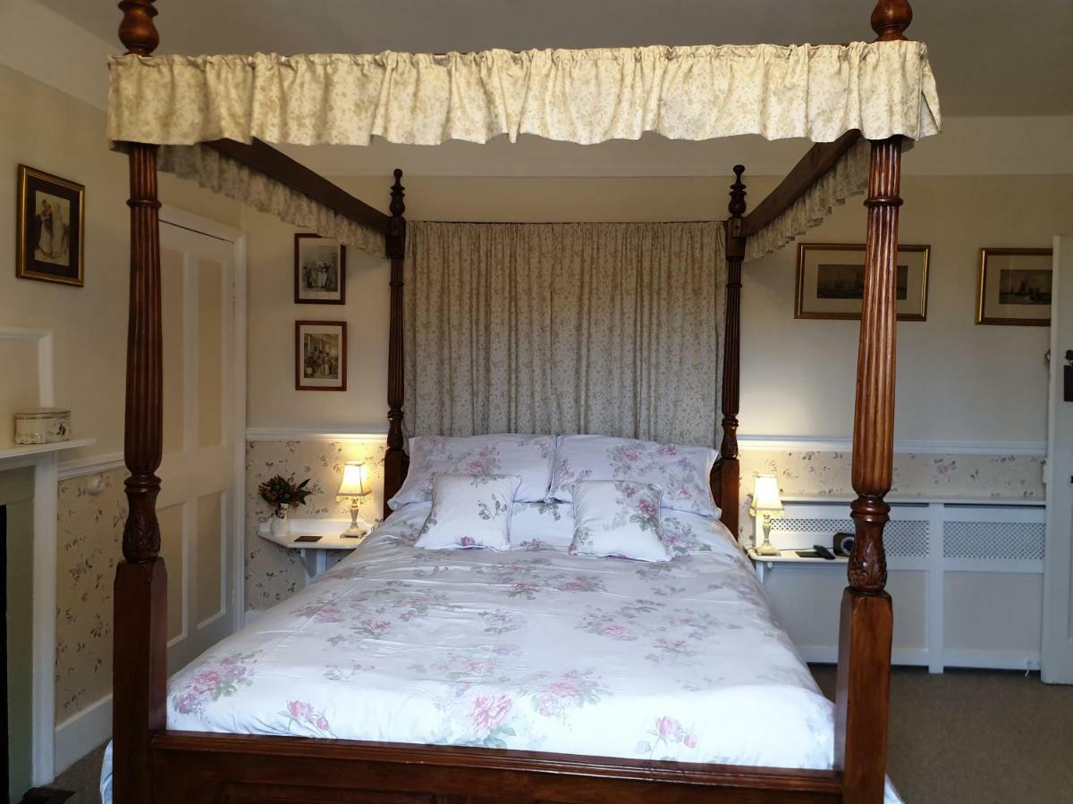 Saint Hilda'S House Bed and Breakfast Whitby Exteriör bild