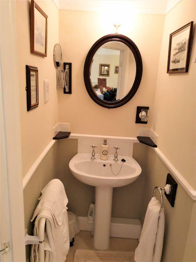 Saint Hilda'S House Bed and Breakfast Whitby Exteriör bild