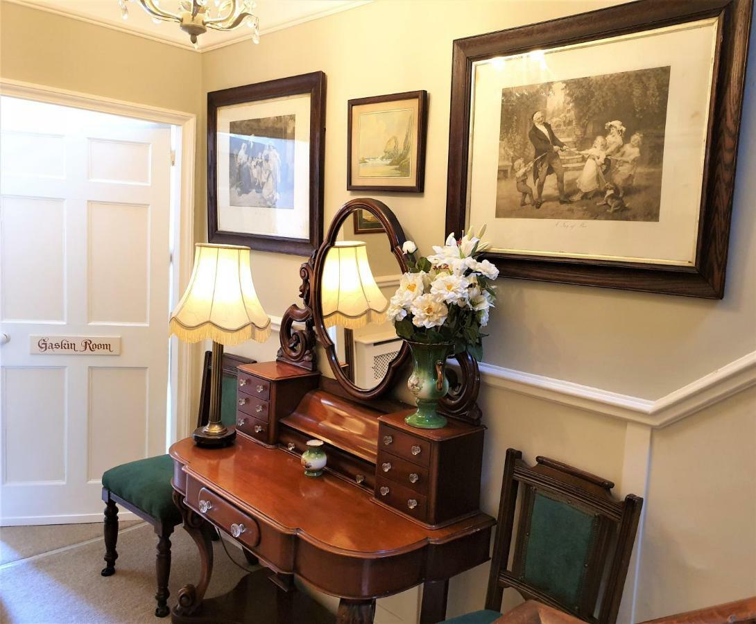 Saint Hilda'S House Bed and Breakfast Whitby Exteriör bild